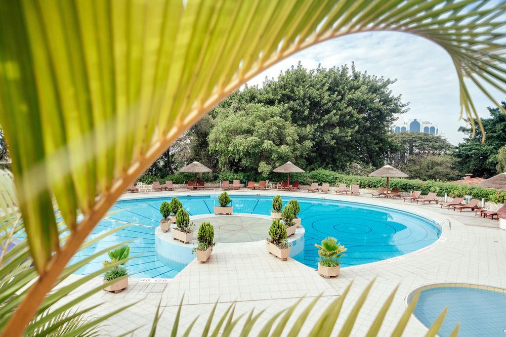 Sheraton Kampala Hotel Buitenkant foto
